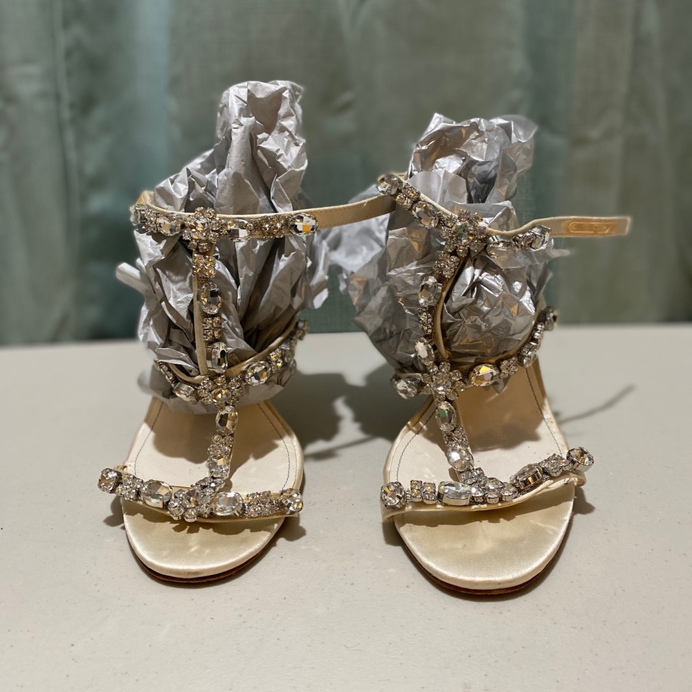 Rhinestone wedding sandals